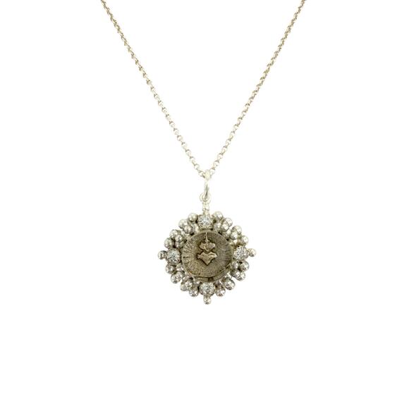 VIRGINS SAINTS & ANGELS VSA Petite Cloister Sacred Heart Charm SS Necklace - Picture 1 of 7
